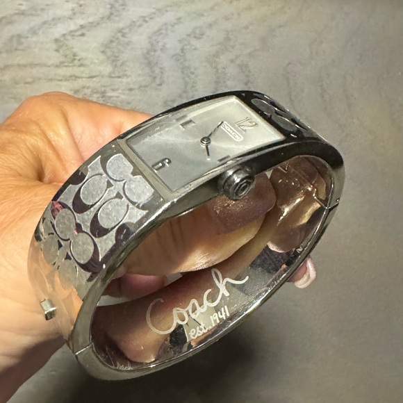 Coach bangle watch - Picture 1 of 2